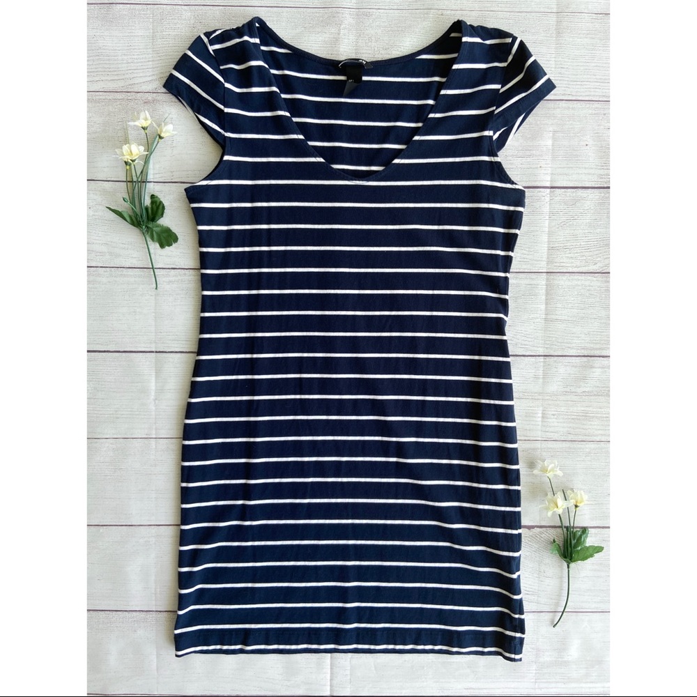 H&M Striped Cap Sleeve Dress